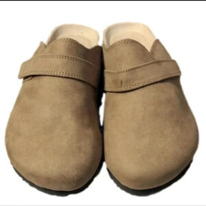 SUN & STONE Boys Kade Microfiber Clog Slipper